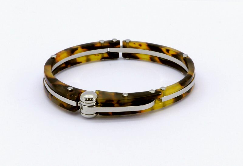 tortoise shell bracelet