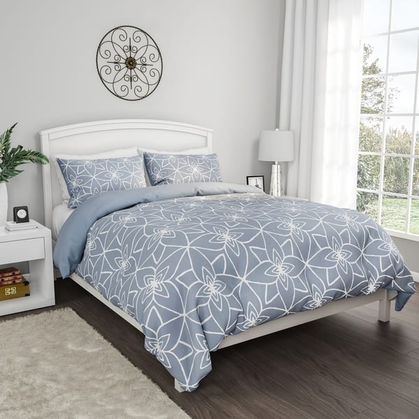 Shop Comforter Set With Exclusive Stargaze Design 3 Piece King