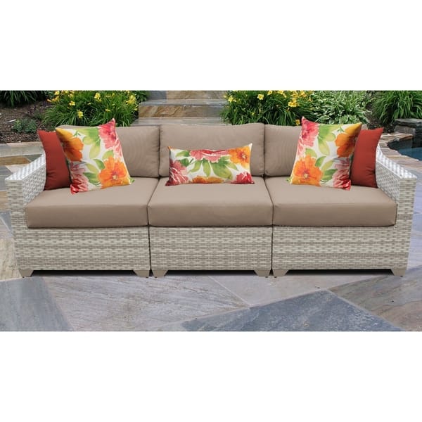 Shop Fairmont 3 Piece Outdoor Wicker Patio Furniture Set 03c Overstock 26273875