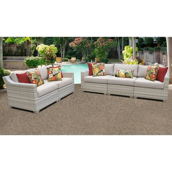 Shop Fairmont 5 Piece Outdoor Wicker Patio Furniture Set 05a Overstock 26274008