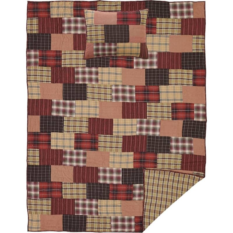Wyatt Quilt Set