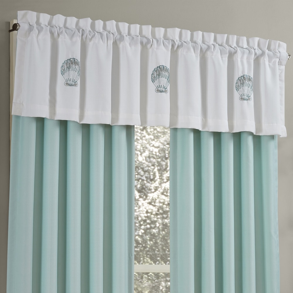Waters Edge  Seaside  Gull Cotton  Bone Green Curtain/Craft Fabric 