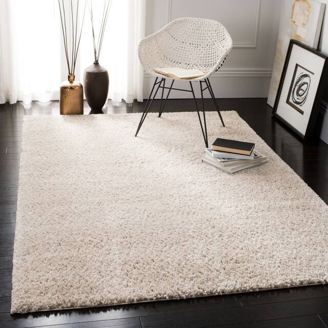 SAFAVIEH August Shag Solid 1.2-inch Thick Area Rug - 2'3" x 4' - Beige