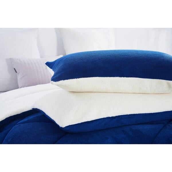 Shop Reversible 3 Piece Fleece Sherpa Down Alternative Comforter