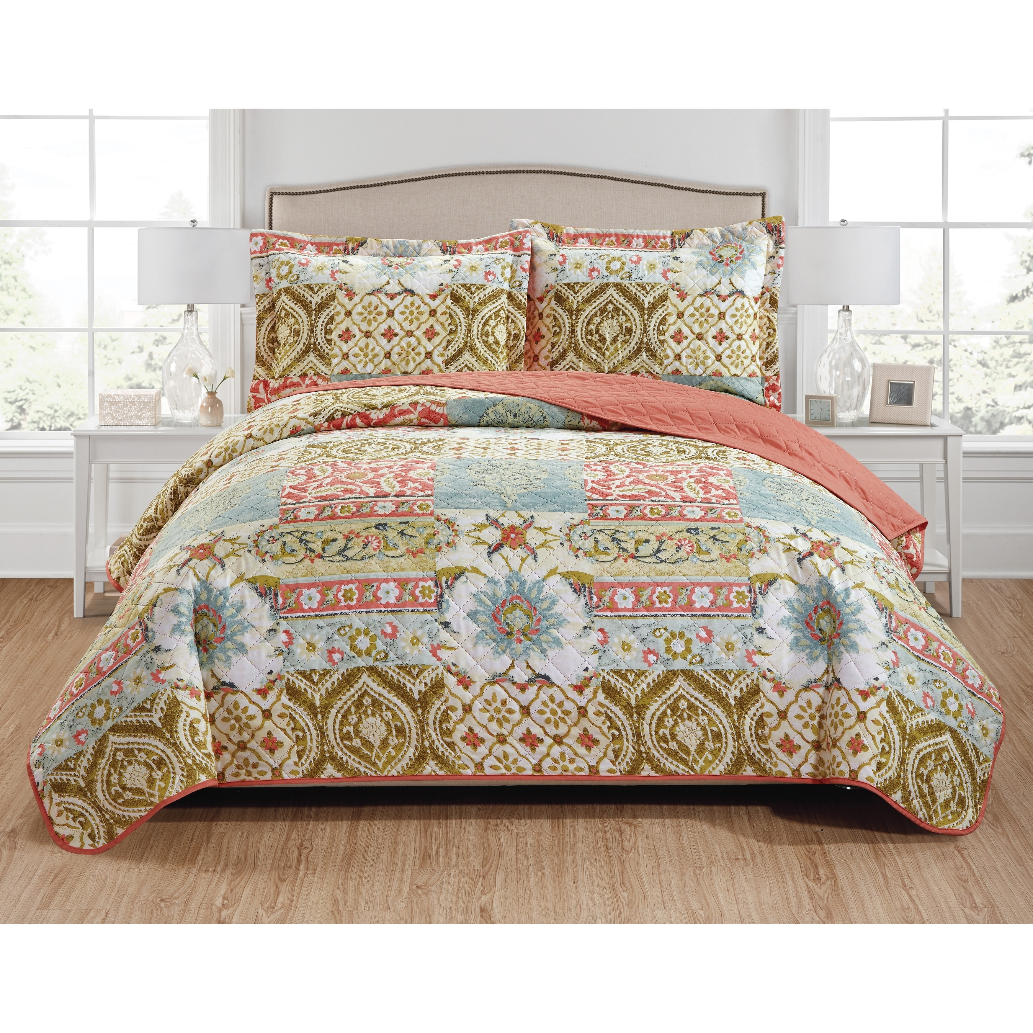King RT Designers Collection Jayna 5-Piece Quilt Set Red//Blue//Yellow//White