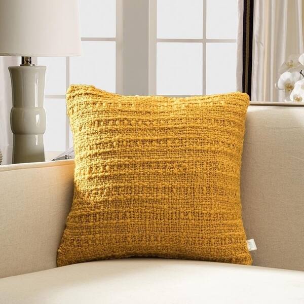 Shop Carson Carrington Kauniainen 18 Inch Decorative Throw Pillow