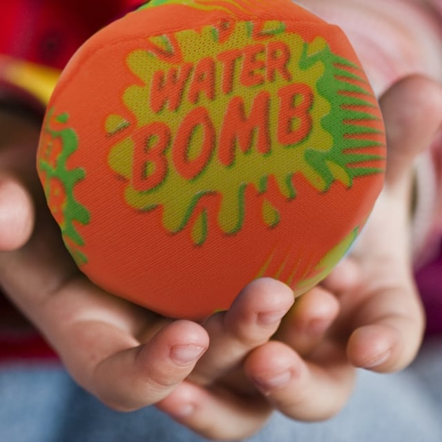 Evelots Water Bomb Splash Soaker Balls Fun Interactive Pool/Beach