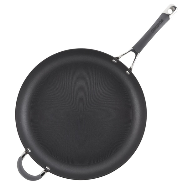 14 covered skillet