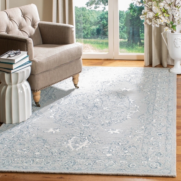 Safavieh Handmade Micro-Loop Audette Wool Rug