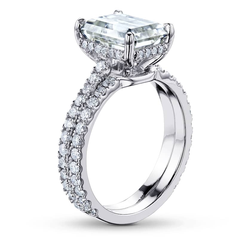 Annello by Kobelli 14k Gold 3 1/6ct TDW 9x7mm Emerald Moissanite and Diamond Drop Halo Bridal Rings Set (DEF/VS, GH/I)