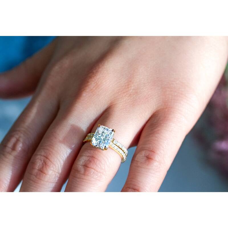 Annello by Kobelli 14k Gold 3 2/5ct TDW Moissanite and Diamond Drop Halo Bridal Ring Set