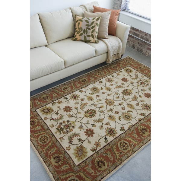 Hand-tufted Camelot Beige Wool Area Rug - 8' x 11'
