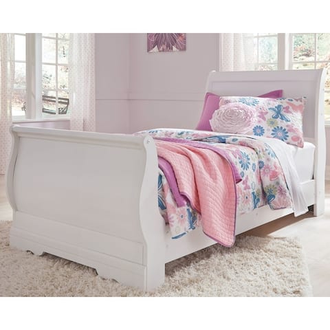 Anarasia White Sleigh Bed.