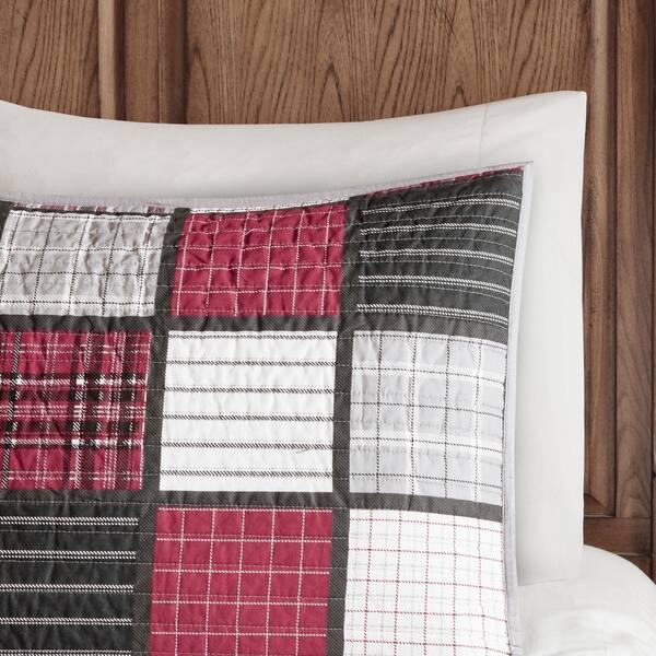 Shop Woolrich Tulsa Red Grey Oversized Plaid Print Cotton Quilt