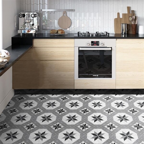 Merola Tile 10.125x10.125-inch Tri Blossom Octo Twist