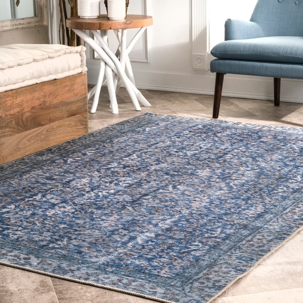 Porch & Den North Pecos Flatweave Chenille Faded Damask Bloom Area Rug