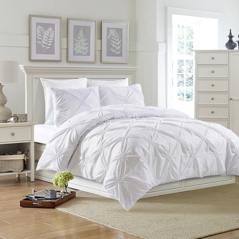 Shop Bella Duvet Set White Machine Washable Includes 1 Duvet 2