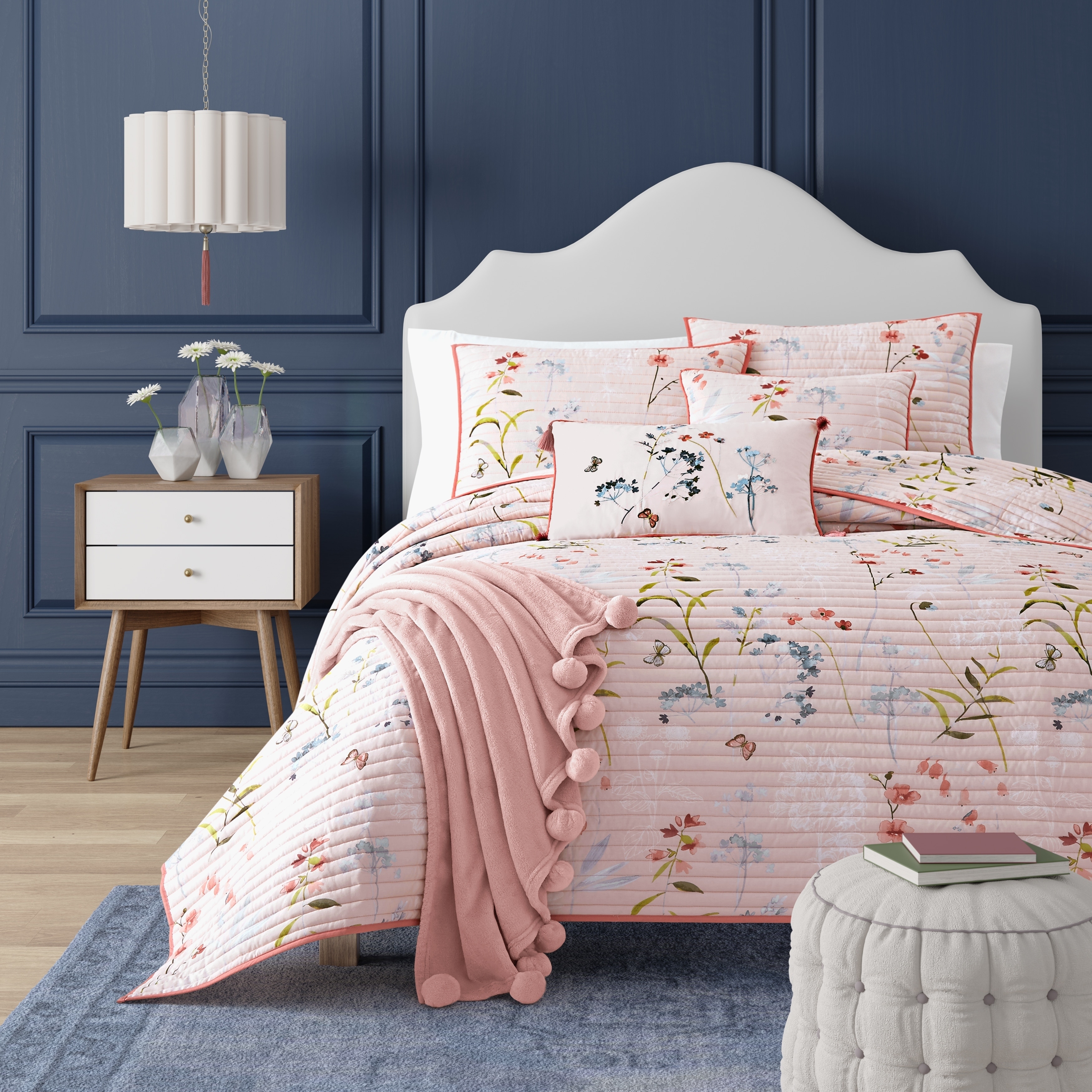 Five Queens Court Blakely Floral Quilted Coverlet