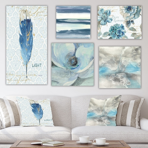 Designart 'Blue Feather Collection' Traditional Wall Art set of 5 pieces - Blue/White