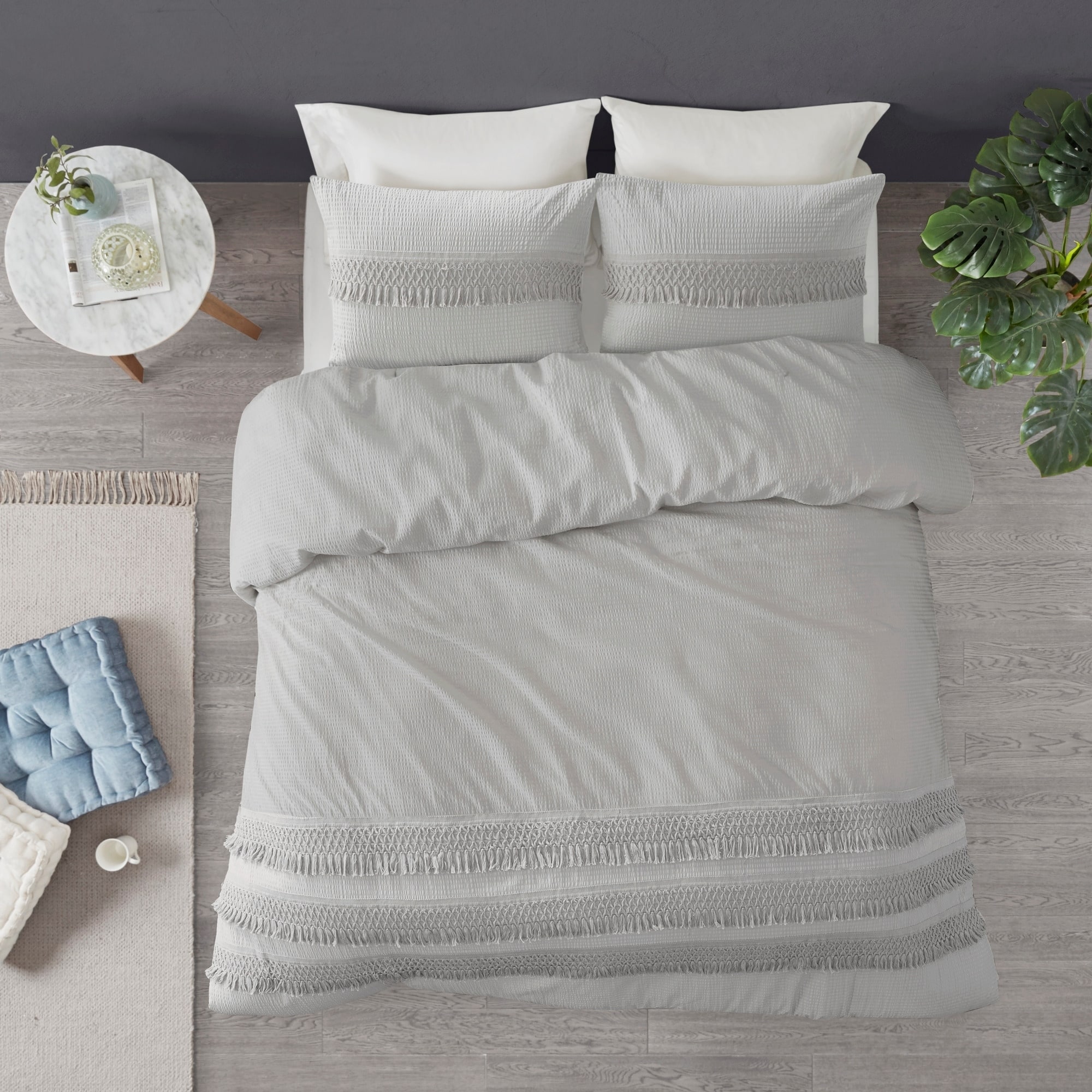 Shop Madison Park Joelie Ivory 3 Piece Cotton Seersucker Duvet