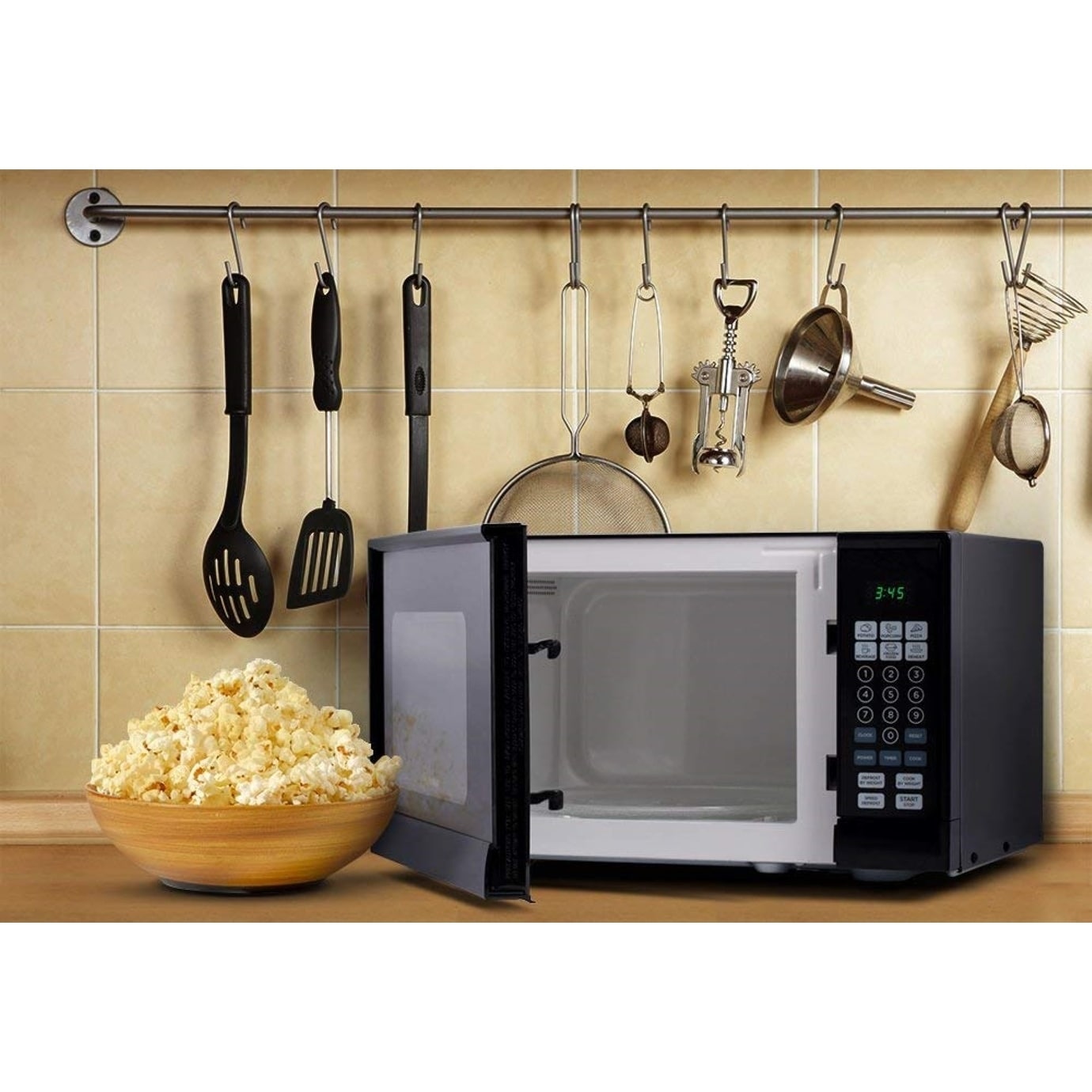 https://ak1.ostkcdn.com/images/products/26891143/Commercial-Chef-CHM990B-Microwave-Oven-Black-be9cb578-4ba3-4490-a1b0-af96360a4c52.jpg