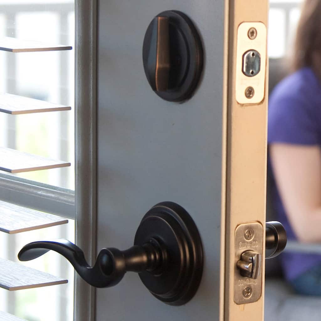 Sure-Loc Solid Entrance Lever with Keyed Alike Deadbolt (Left Hand)