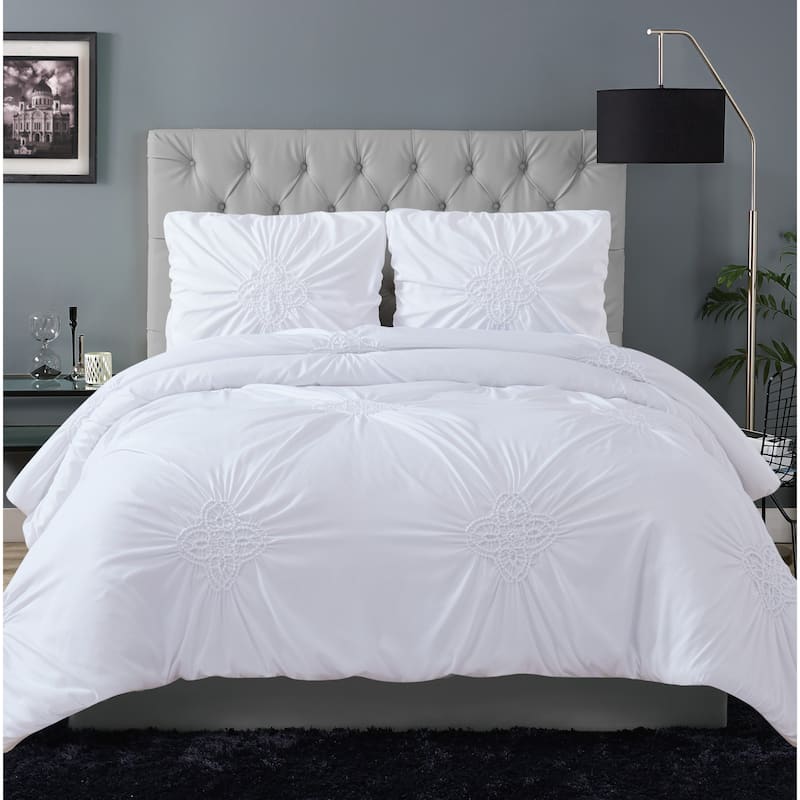 Porch & Den Airey Rouched 3-piece Comforter Set