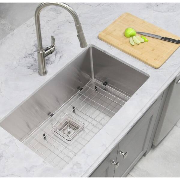 Shop 30 L X 18 W Single Basin Undermount Kitchen Sink With Grid And Strainer C130 30 X 18 X 10 Overstock 27032944