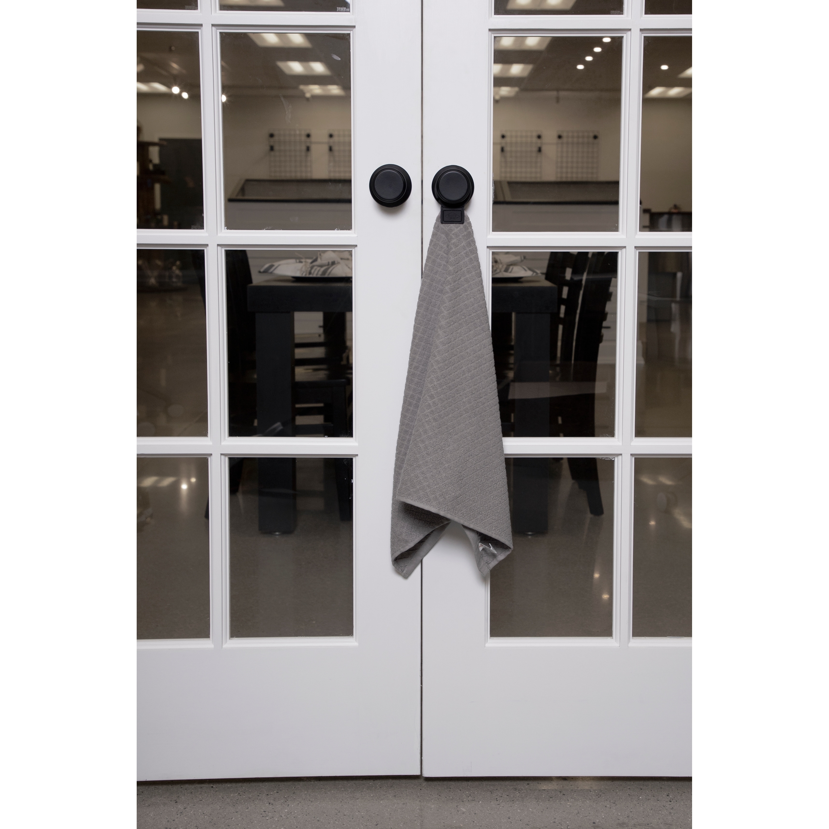 Hook and outlet hang towel