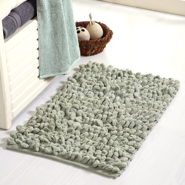 thick bathroom rugs