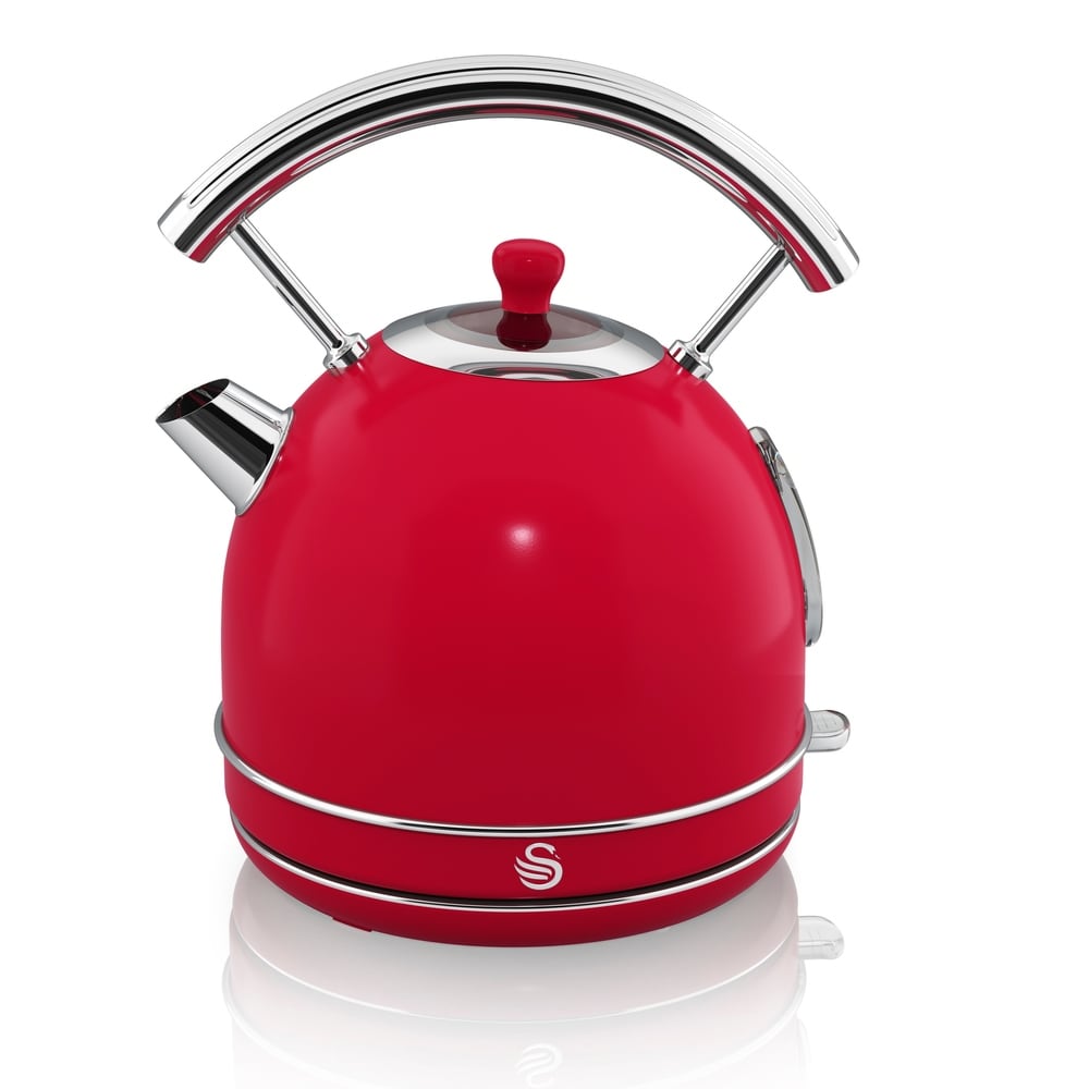 SwanRetro Dome Kettle 1.7L Grey | DailyMail SwanRetro Dome Kettle 1.7L Red | DailyMail