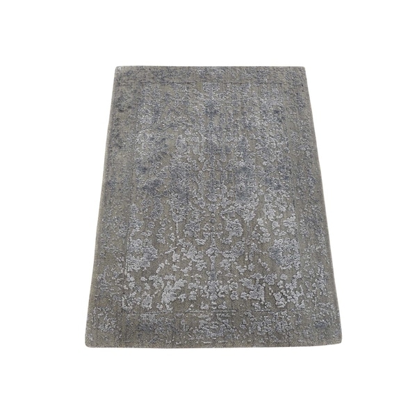 Shahbanu Rugs Tone on Tone Wool and Silk Abstract Design Hand-Loomed Oriental Rug (2'0" x 2'10") - 2'0" x 2'10"