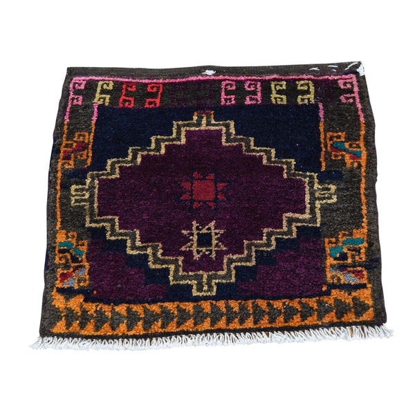 Shahbanu Rugs Square Persian Shiraz Bag Face Pure Wool Hand Knotted Oriental Rug (1'7" x 1'9") - 1'7" x 1'9"