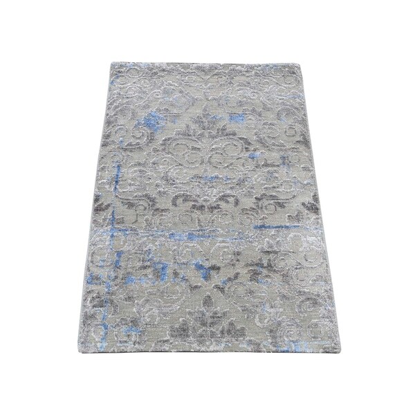 Shahbanu Rugs Pure Silk With Oxidized Wool Trellis Garden Design Hand-Knotted Rug (2'0" x 3'1") - 2'0" x 3'1"