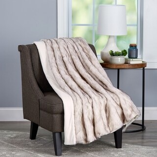 Porch & Den Maplewild Pearl White Hypoallergenic Faux Fur