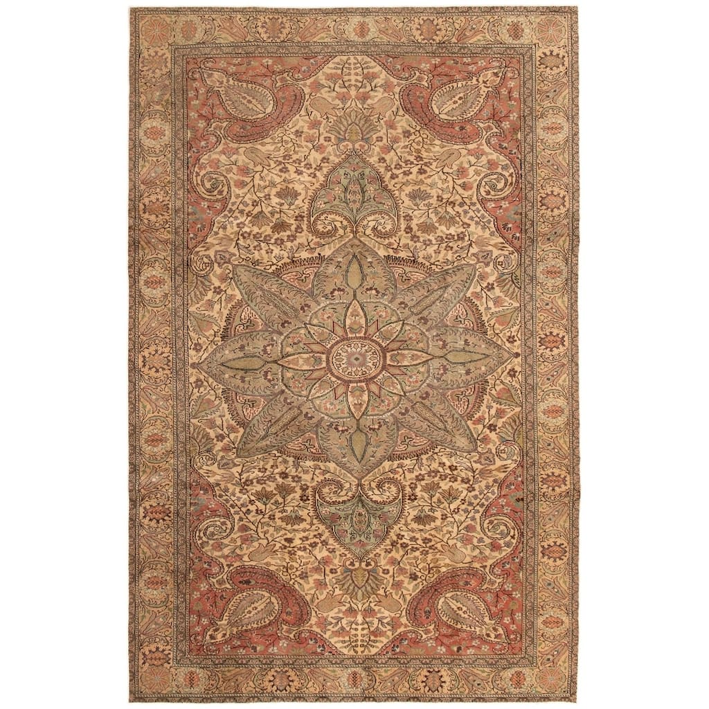 Hand-knotted Keisari Vintage Ivory Wool Rug - 6'2 x 9'10/6'2" x 9'10"