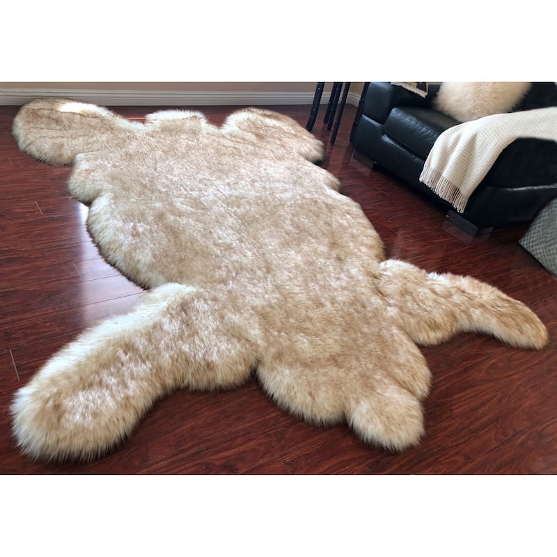 Silver Orchid Spangsfeldt Luxurious Faux Bearskin Pelt Shag Area Rug