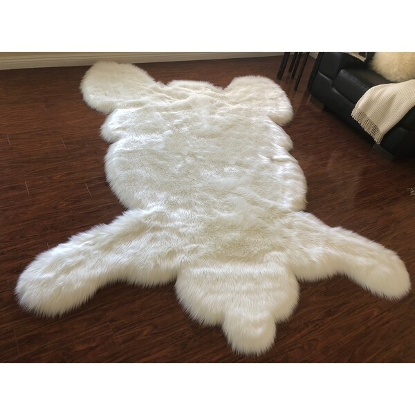 Silver Orchid Spangsfeldt Luxurious Faux Bearskin Pelt Shag Area Rug. Opens flyout.