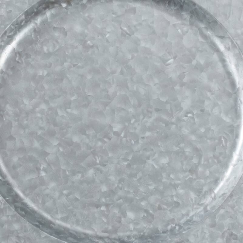 Metal Charger Plates With Polished Galvanized Finish (Set of 4)