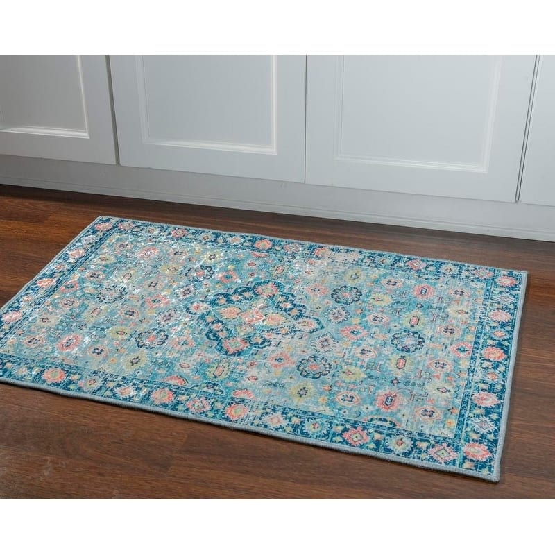 Halogen Bellis Blue/Ivory Area Rug - 5' X 7'
