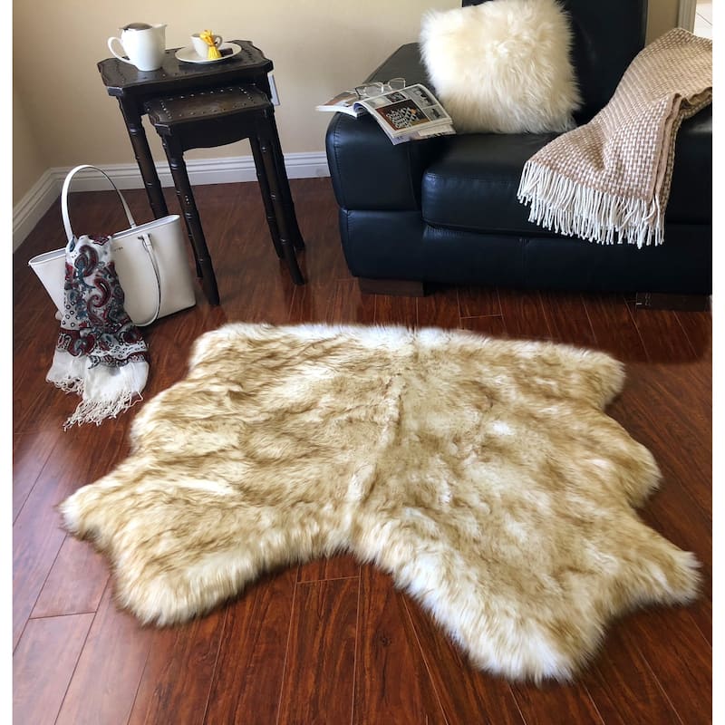 Silver Orchid Nansen Luxurious Faux Sheepskin Pelt Shag Rug
