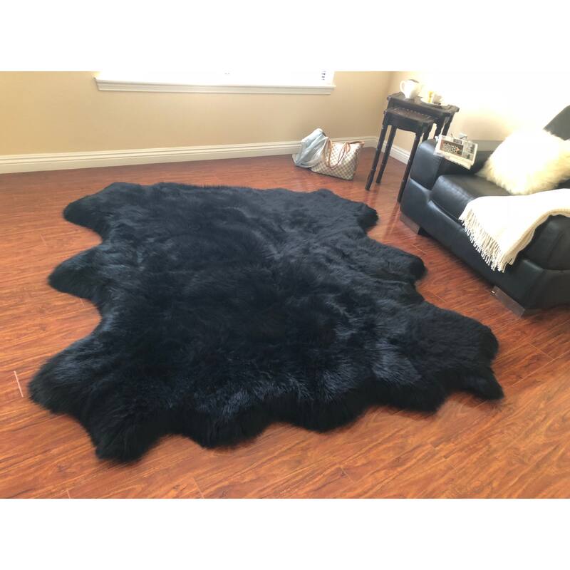 Silver Orchid Nansen Luxurious Faux Sheepskin Pelt Shag Rug