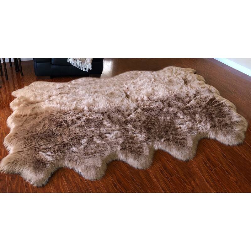 Silver Orchid Nansen Luxurious Faux Sheepskin Pelt Shag Rug