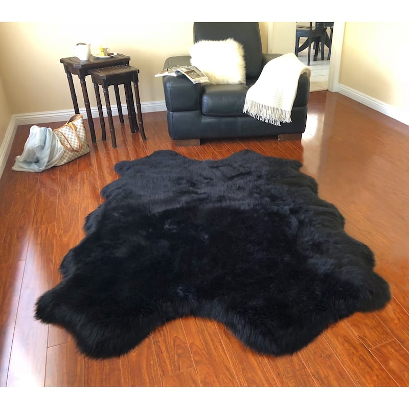 Silver Orchid Nansen Luxurious Faux Sheepskin Pelt Shag Rug
