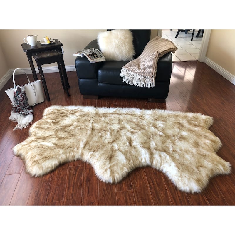 Silver Orchid Nansen Luxurious Faux Sheepskin Pelt Shag Rug