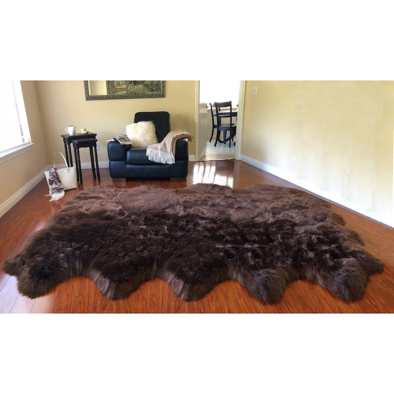 Silver Orchid Nansen Luxurious Faux Sheepskin Pelt Shag Rug