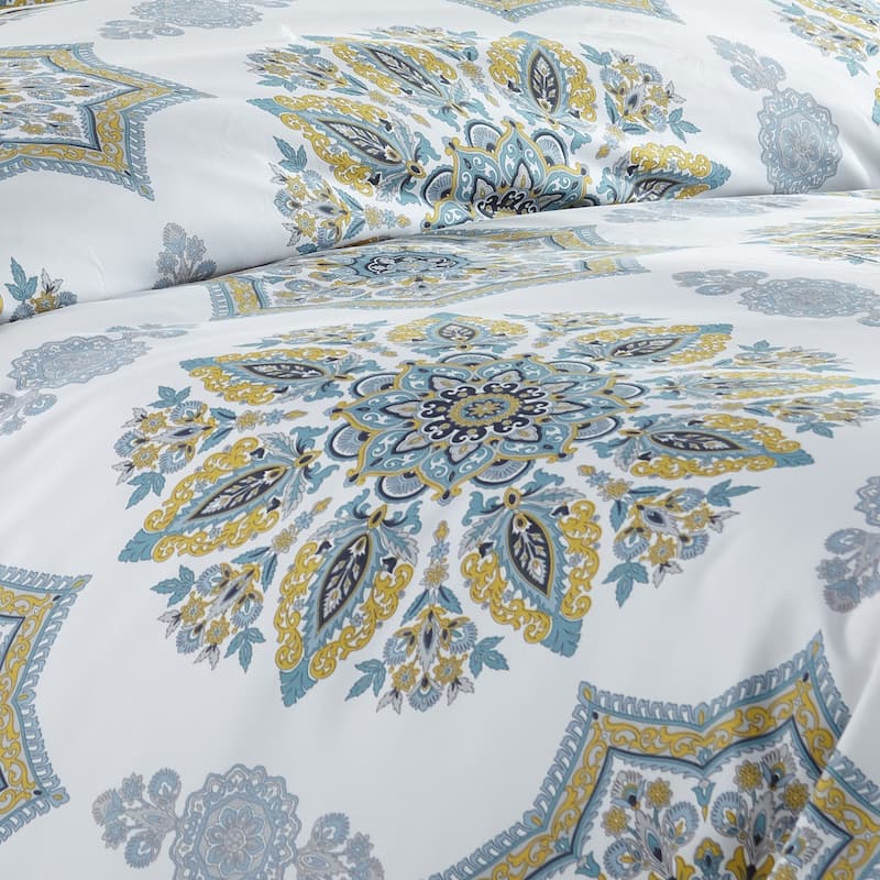 Vilano Plush All Seasons Infinity Down Alternative 3-piece Comforter