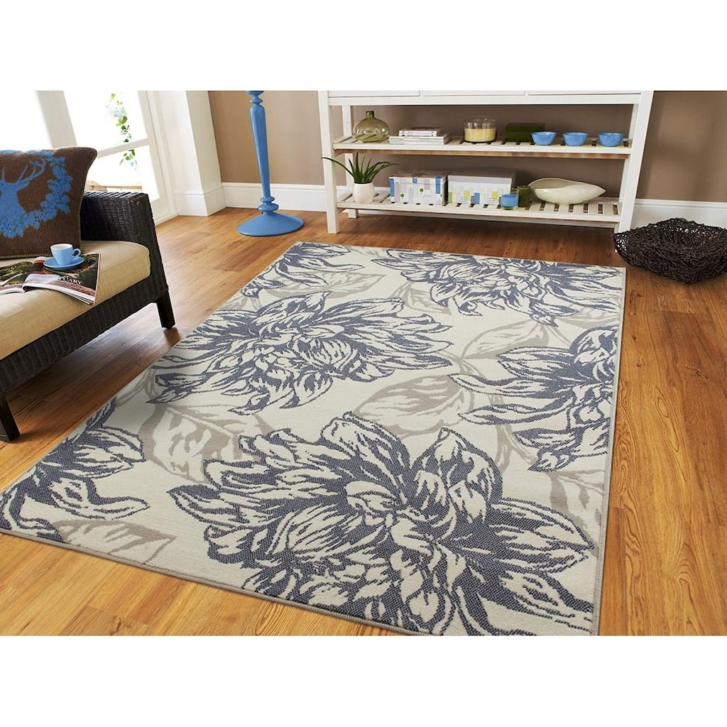 Copper Grove Kuklen Grey Floral Area Rug