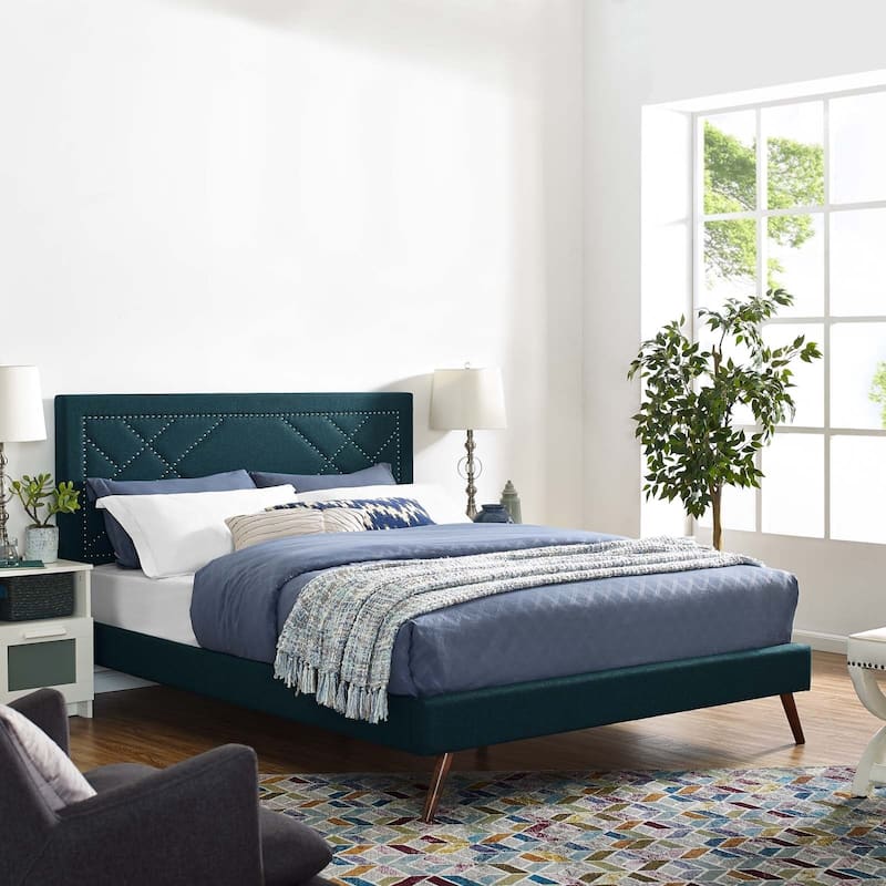 Carson Carrington Stryn Nailhead Upholstered Linen Headboard