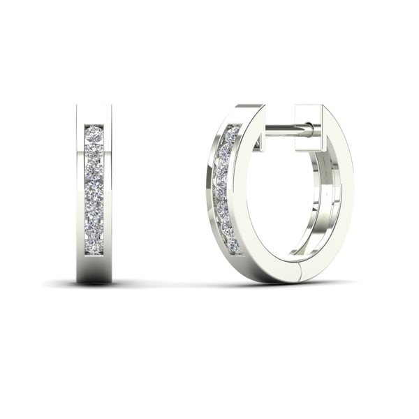 AALILLY 14k White Gold 1/10ct TDW Diamond Huggie Hoop Earrings (H-I, I1-I2)